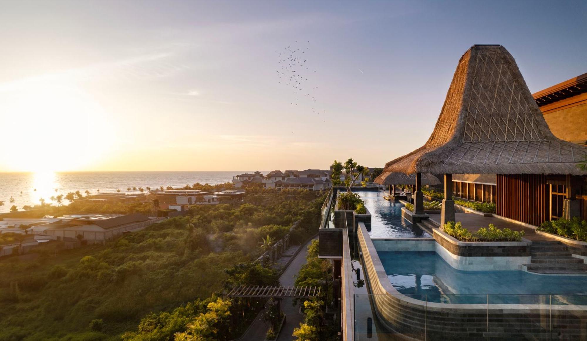 Holiday Inn Resort Bali Canggu By Ihg Экстерьер фото